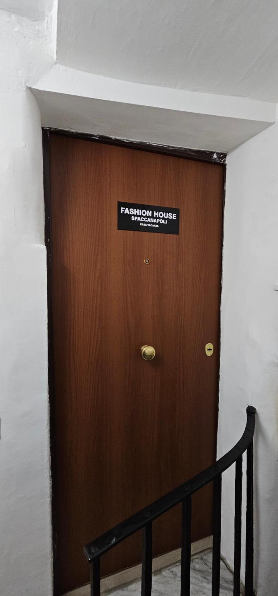 Fashion House Spaccanapoli Exterior photo